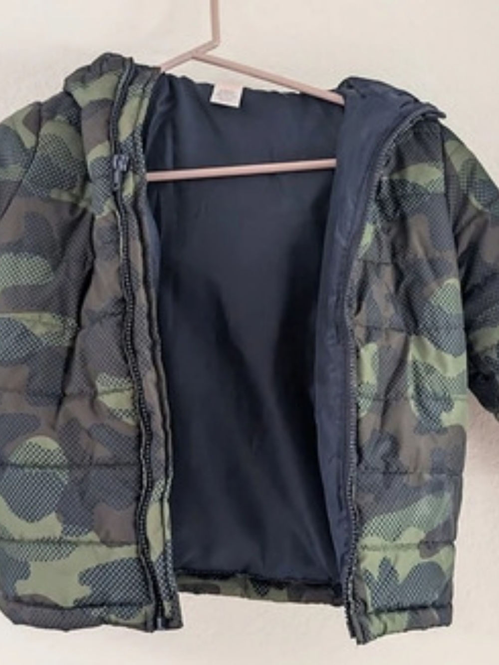 Gymboree Boys Camouflage Puffer Jacket Green & Black Size XS (4)